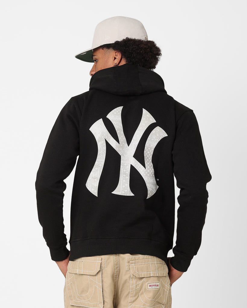 New Era New York Yankees Paisley Puffer Jacket Black