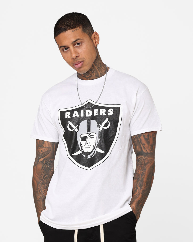 white oakland raiders t shirt