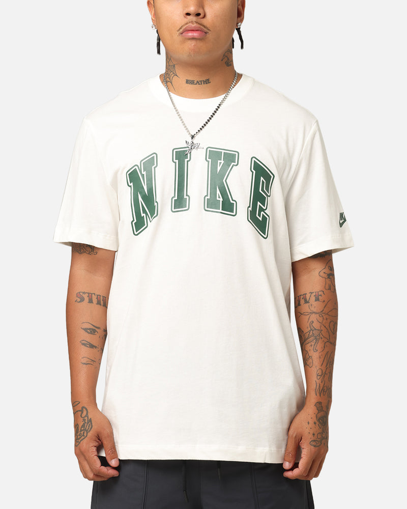 Nike Nike Sportswear Club T-Shirt Sail