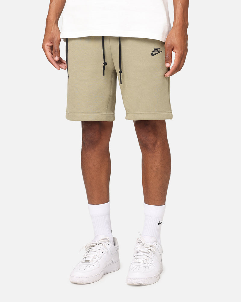 Nike Nike Tech Fleece Shorts Neutral Olive