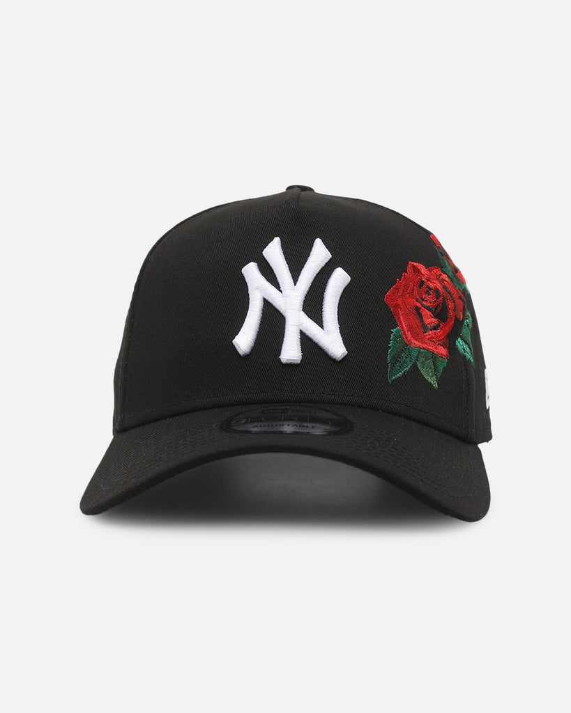 New Era New York Wordmark Floral Women Black Shorts