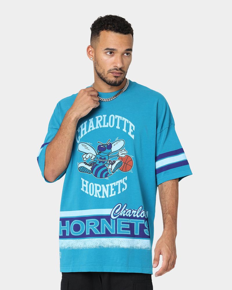 Mitchell & Ness Charlotte Hornets Vintage Conference T-Shirt Faded Teal