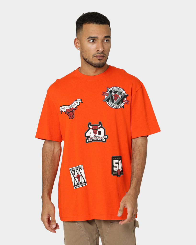Mitchell & Ness Chicago Bulls Flight T-Shirt Faded Orange | Culture Kings