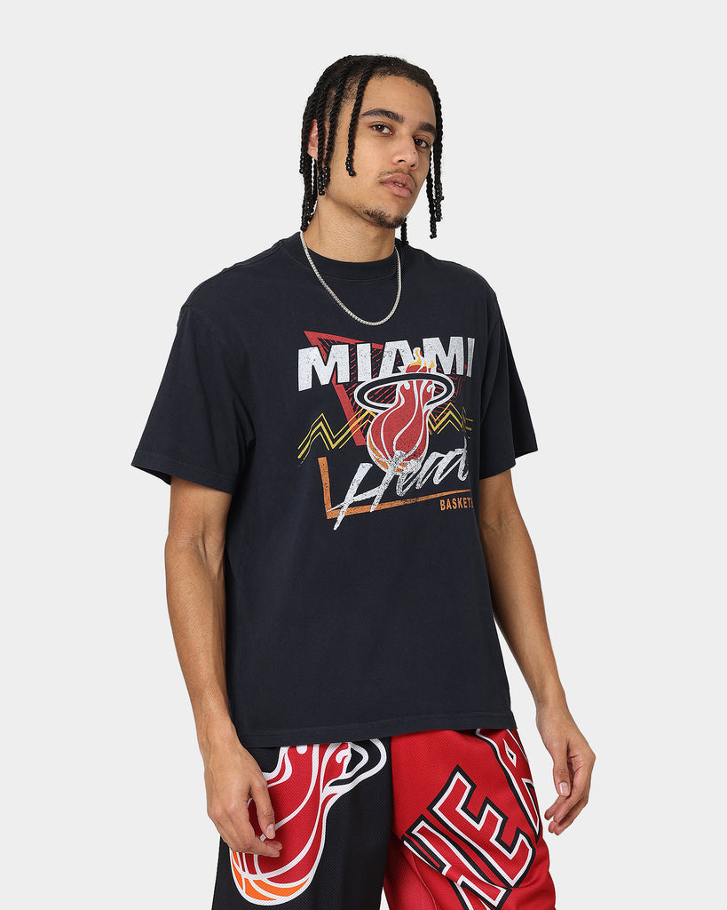 Mitchell & Ness Miami Heat Abstract T-Shirt Vintage Black | Culture Kings