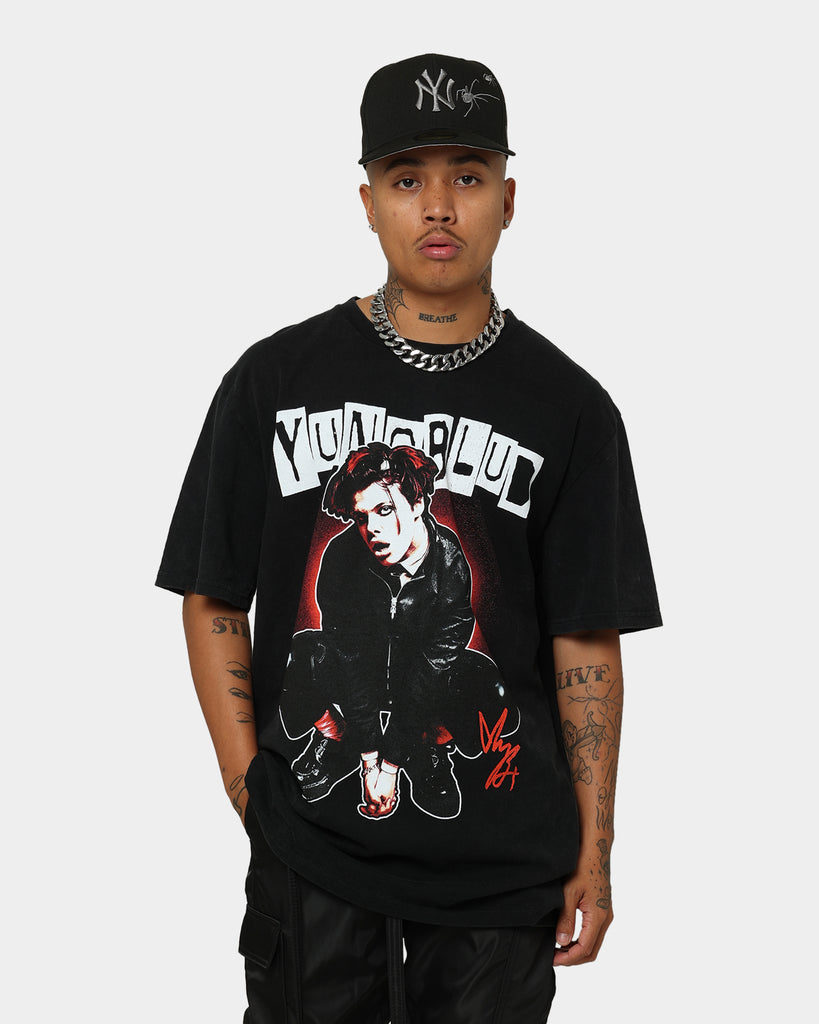 YUNGBLUD Sitting Life On Mars Tour Vintage T-Shirt Washed Black ...